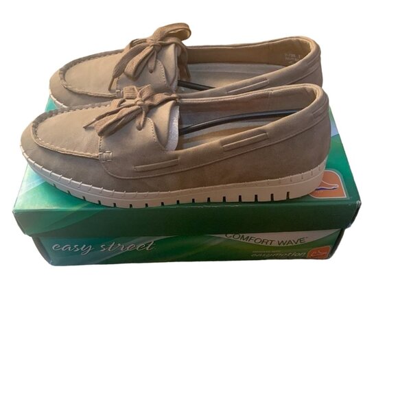 NWT EASY STREET SAIL SPORT COMFORT WAVE LOAFER SNEAKER NATURAL 9.5 - Picture 2 of 10